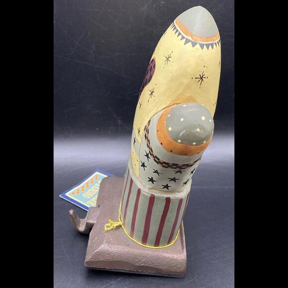 Williraye Studios Folk Art ~ Cast Iron WINTER MITTEN Stocking Holder WW2372 - Picture 3 of 9